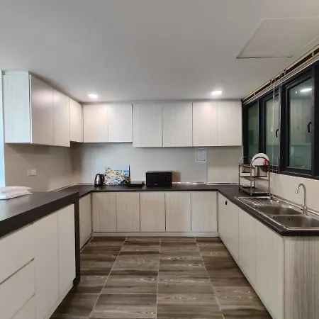Viva5 Relax And Cozy Homestay 2Rooms Kuching Exterior photo